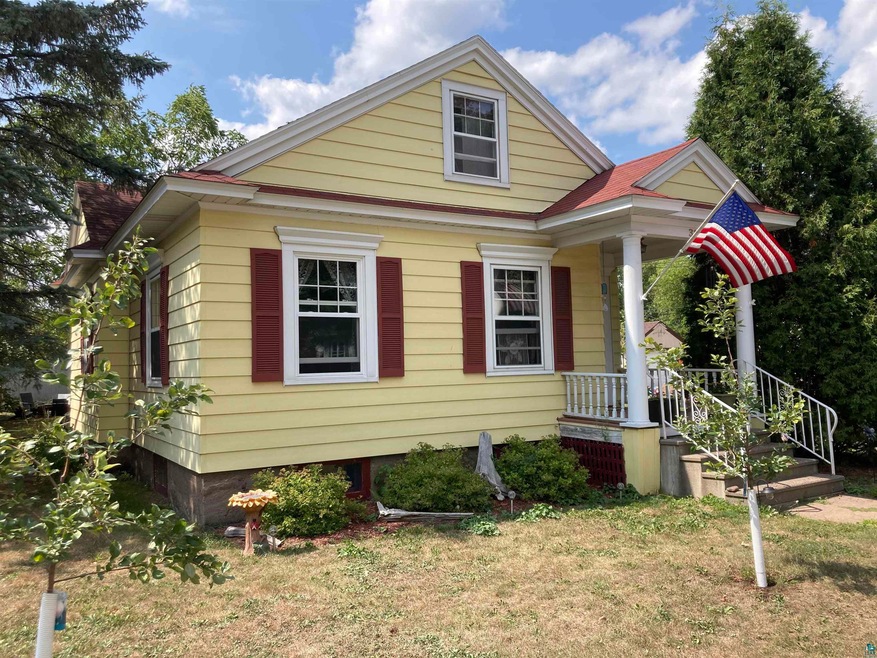 317 7th St, Cloquet, MN 55720 - photo 1