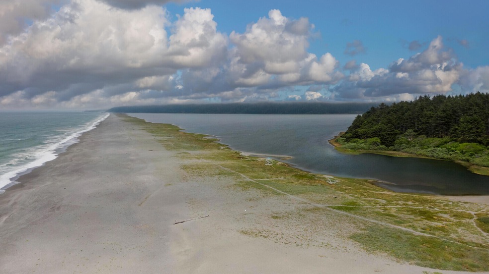 01_723_Big_Lagoon_Park_Road_Trinidad102_