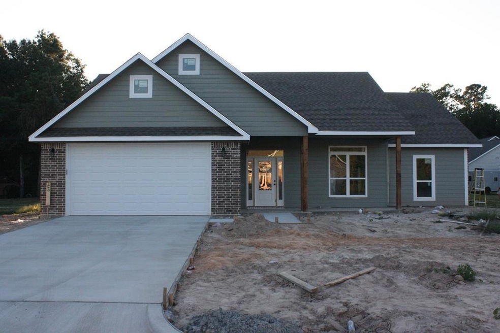 140 Dena Kay Dr, Lufkin, TX 75904 - photo 1