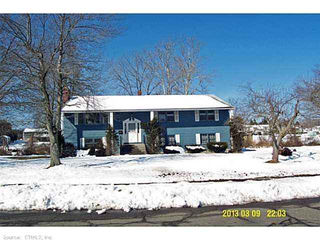 21 Carriage Hill Dr, Wethersfield, CT 06109 - photo 1