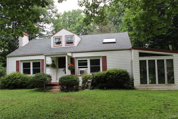 5416 Schultz Bridge Rd, Zionsville, PA 18092 - photo 1