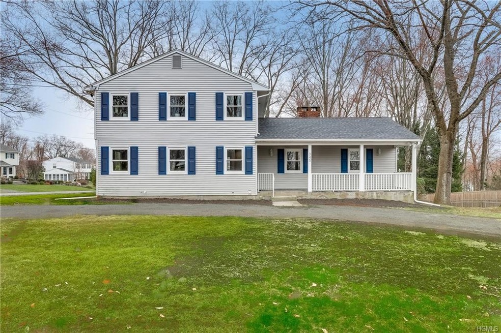 345 Deer Track Ln, Valley Cottage, NY 10989 - photo 1