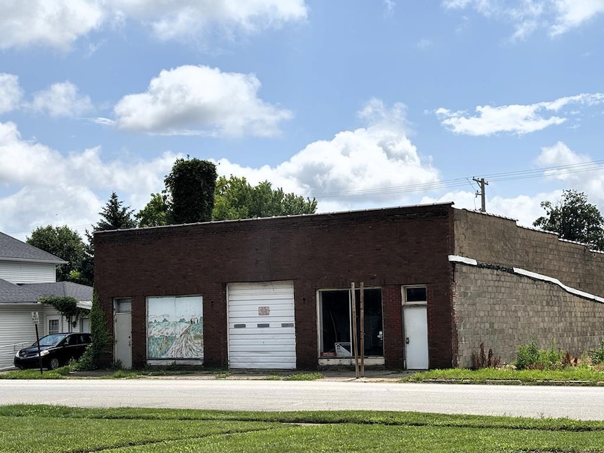 43 N Main St, Frankfort, OH 45628 - photo 1