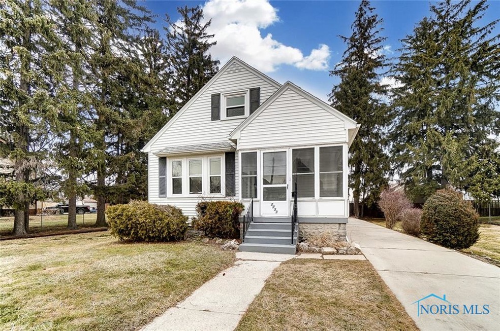 2733 120th St, Toledo, OH 43611 - photo 1