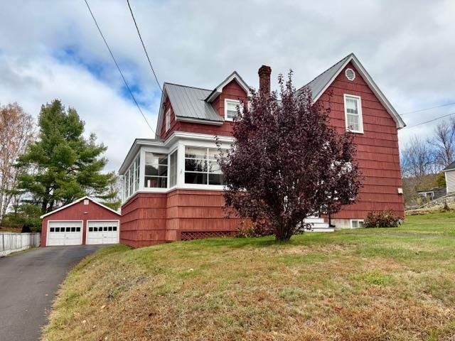 437 Forbush Ave, Berlin, NH 03570 - photo 1