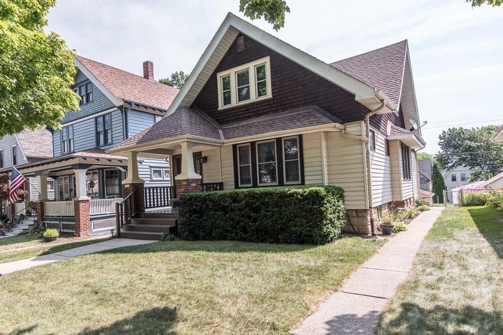 2924 S Herman-July 26, 2021-38