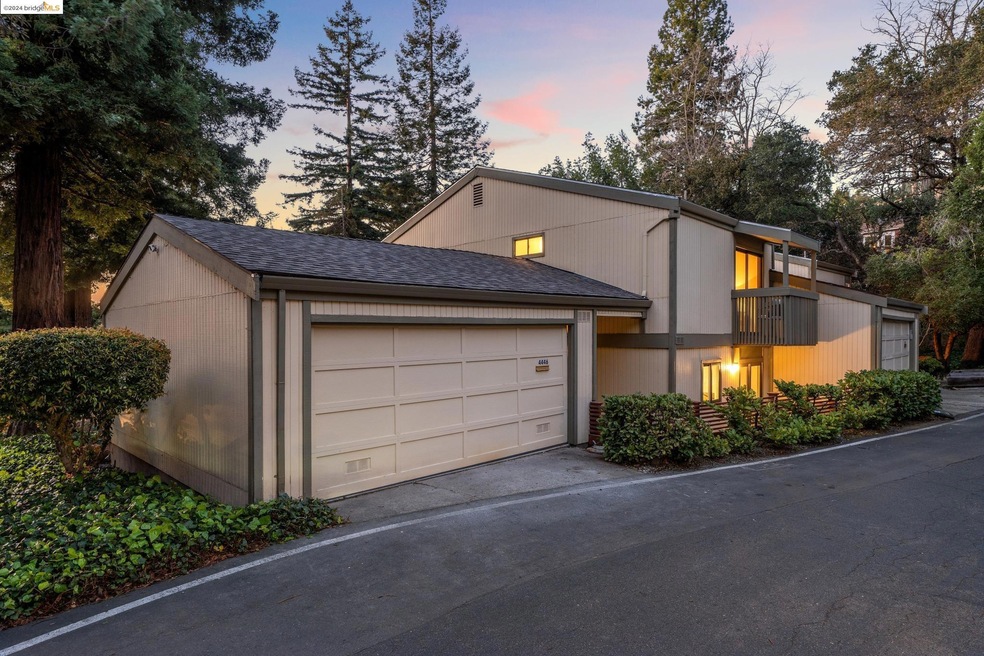 Sold $900,000 • Co-Listing Agent