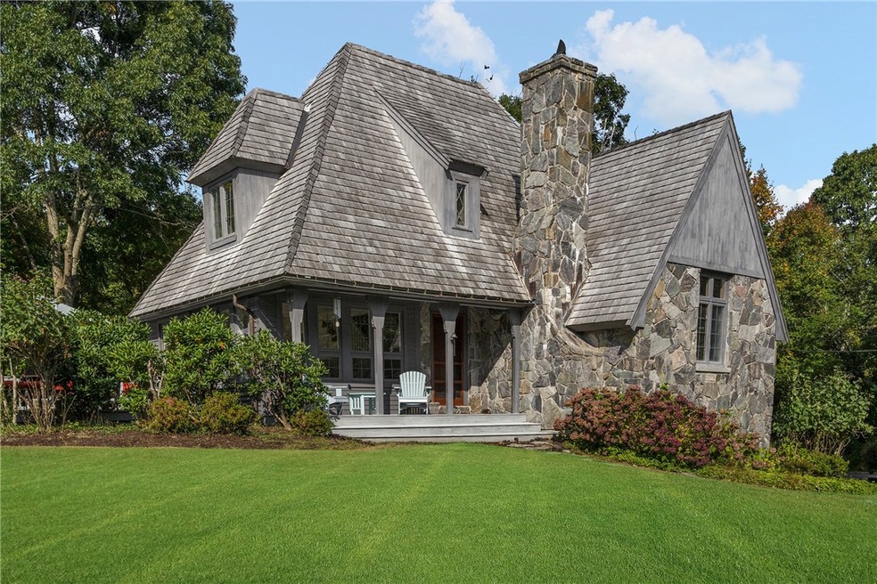 109 Summit Ave, Jamestown, RI 02835 - photo 1