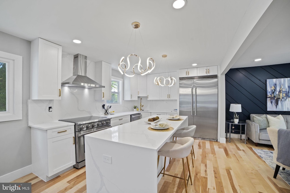 Sold $975,000 • Co-Listing Agent