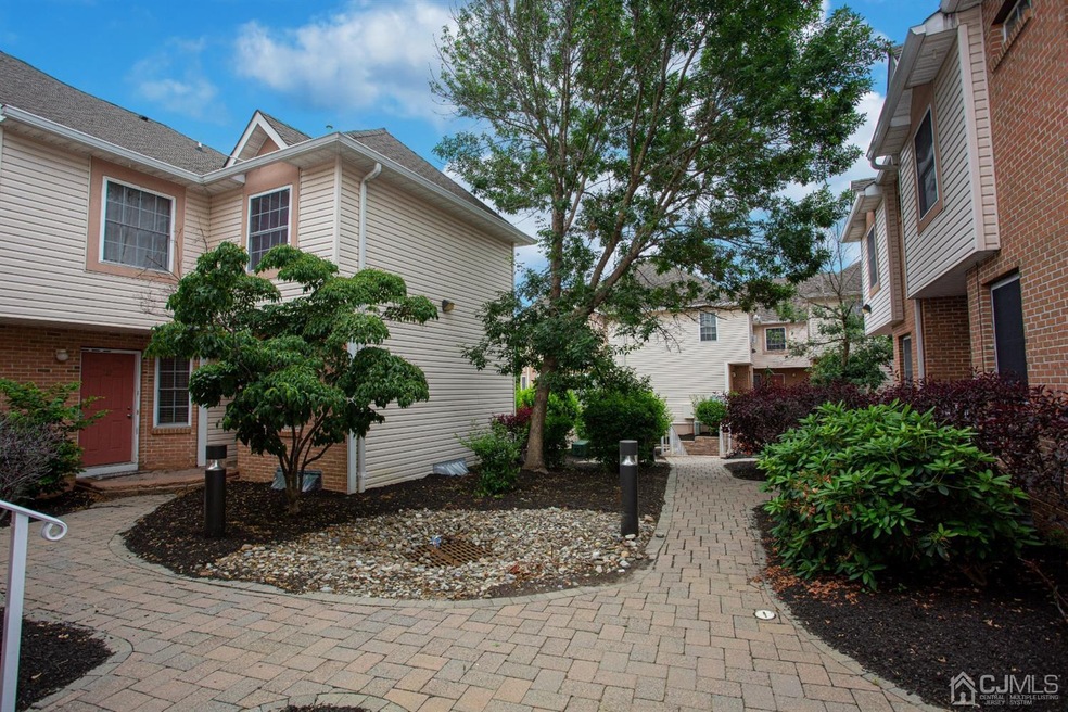 118 Adamecs Way unit 19, South Amboy, NJ 08879 - photo 1