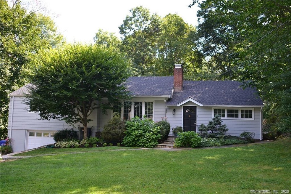 25 Burchard Ln, Norwalk, CT 06853 - photo 1