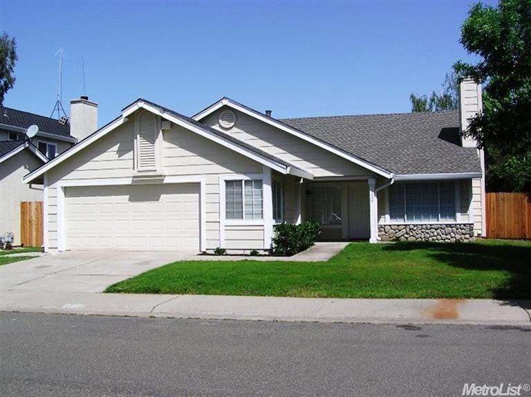 5229 Applehurst Way, Elk Grove, CA 95758 - photo 1