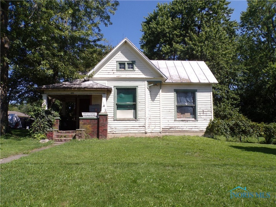 220 Bell Ave, Findlay, OH 45840 - photo 1