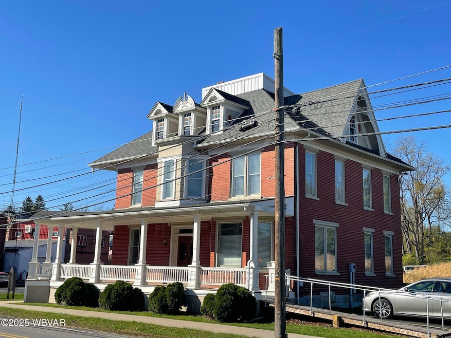 For Sale $375,000 • Co-Listing Agent