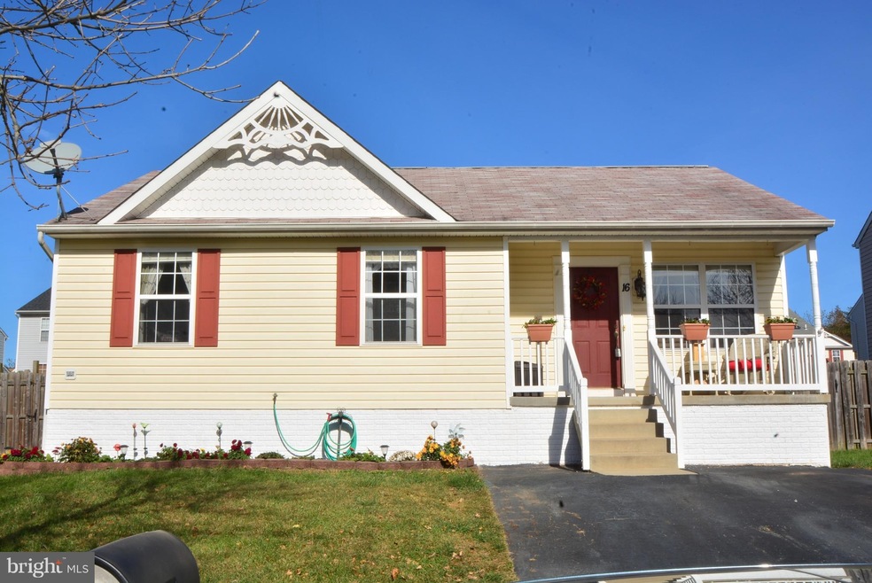 16 Macintosh Ct, Middle River, MD 21220 - photo 1
