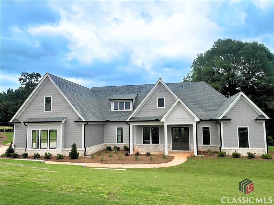 For Sale $829,900 • Co-Listing Agent