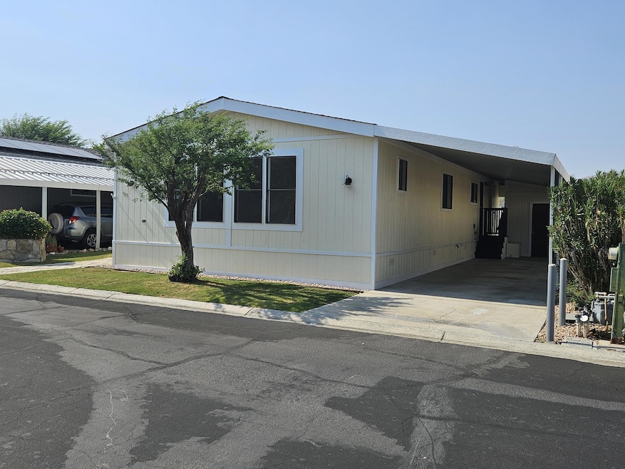 004_15300 Palm Drive Unit # 98