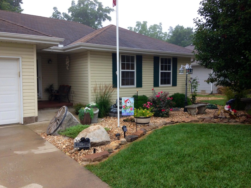 202 Fox Terrace Cir, Nixa, MO 65714 - photo 1