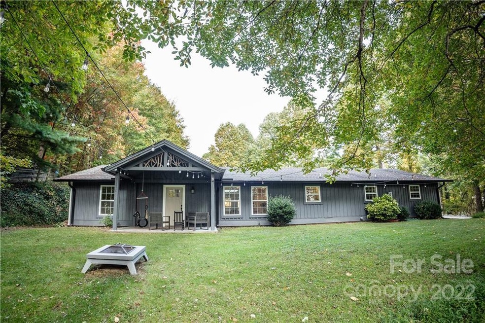 Welcome to 142 Beechwood Circle