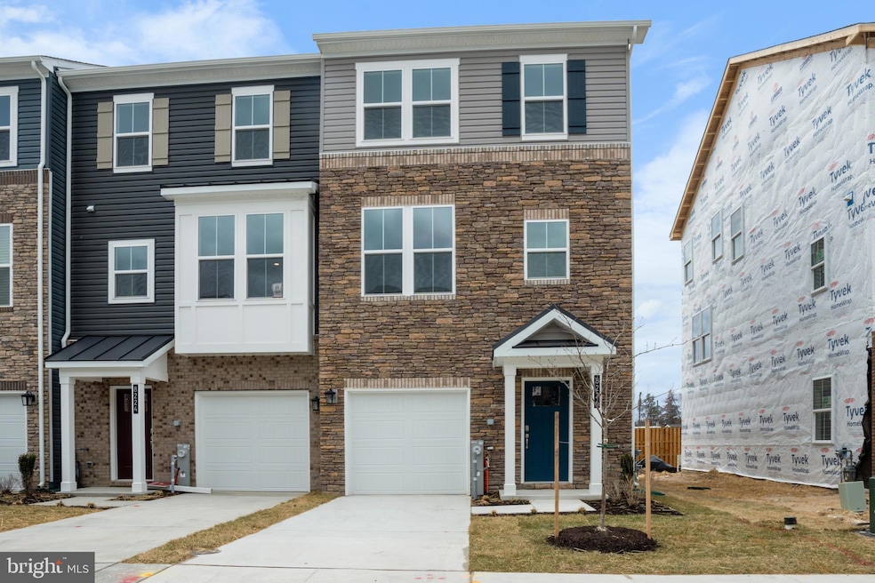 8226 Longford Rd, Glen Burnie, MD 21061 - photo 1