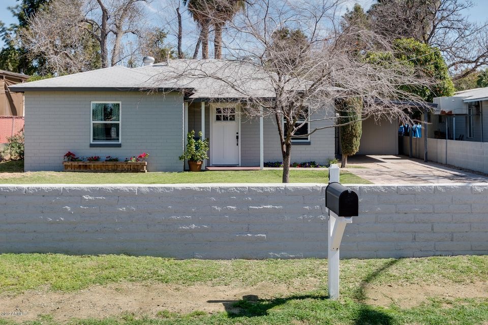 01 Curb Appeal
