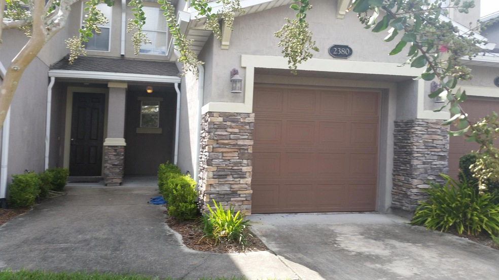 2380 Red Moon Dr, Jacksonville, FL 32216 - photo 1