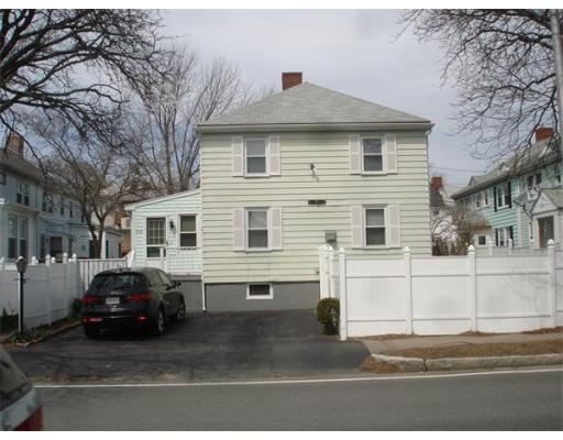 210 Quincy Shore Dr unit 210, Quincy, MA 02171 - photo 1