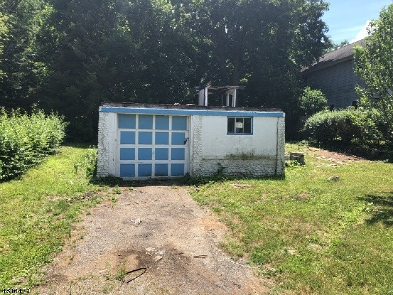 4 Mountainside Dr, Newton, NJ 07860 - photo 1