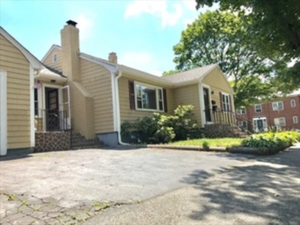 55 Keating St unit 1, Quincy, MA 02169 - photo 1