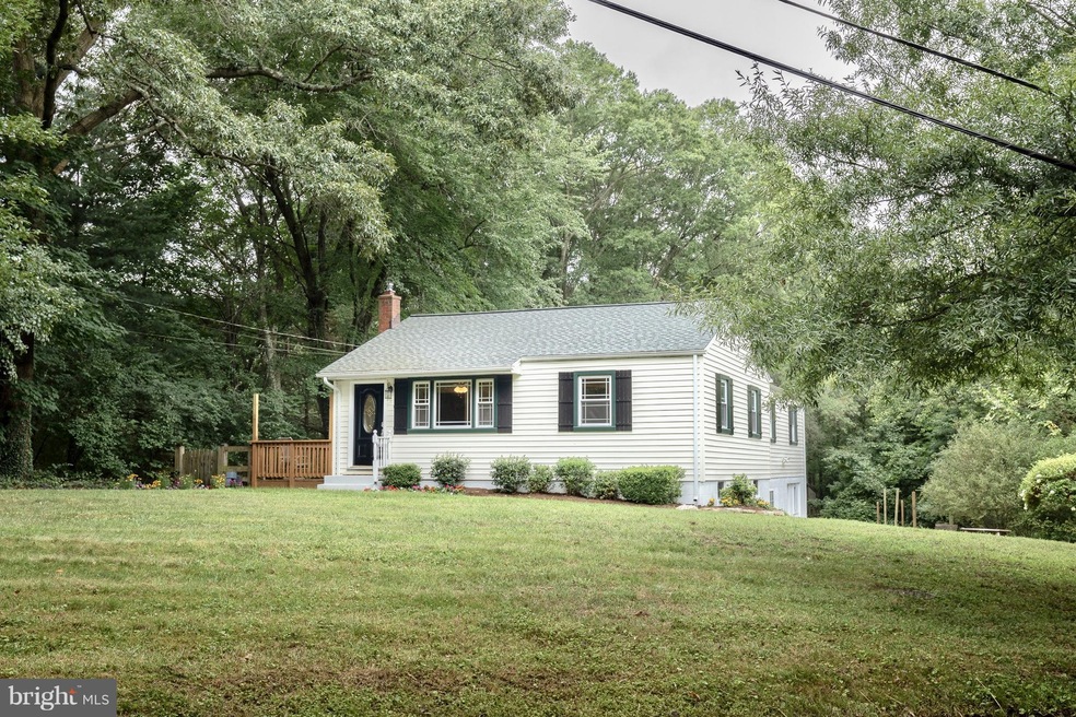 11329 Old Prospect Hill Rd, Glenn Dale, MD 20769 - photo 1