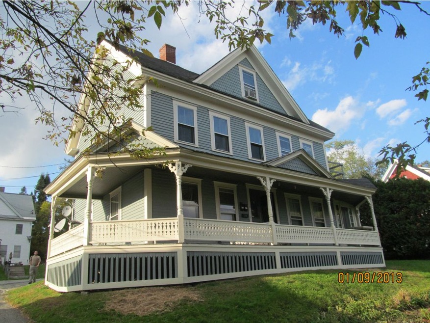 97 Pleasant St, Littleton, NH 03561 - photo 1