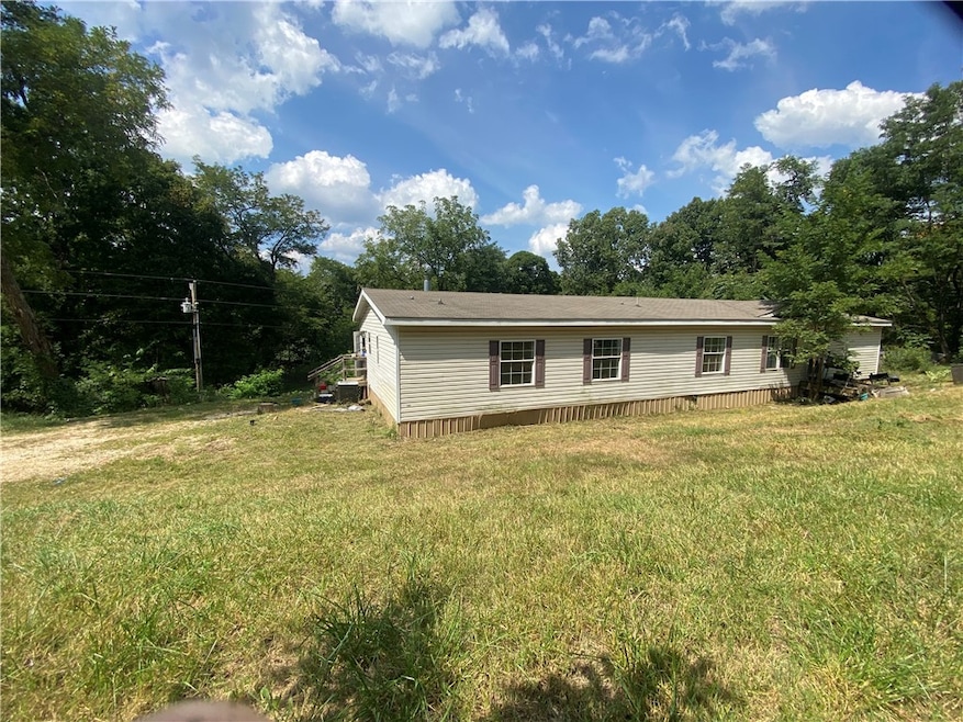 13590 Sugar Mountain Rd, West Fork, AR 72774 - photo 1