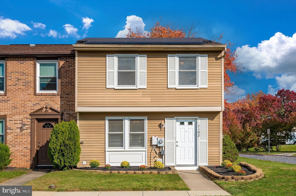 7198 Glenmeadow Ct, Frederick, MD 21703 - photo 1