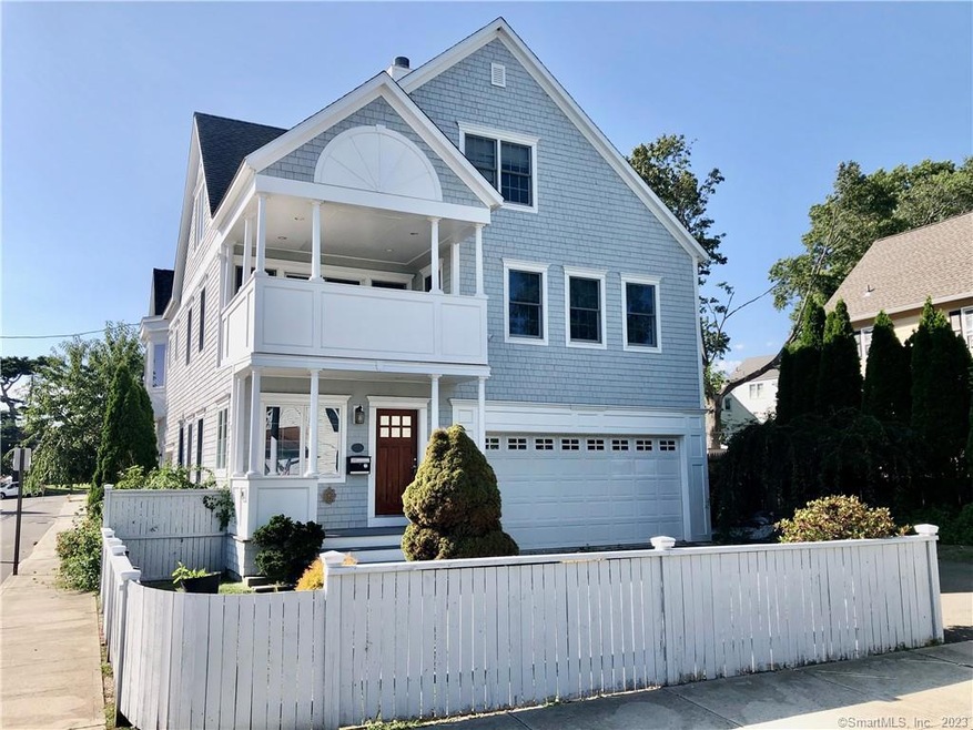 26 Village Rd unit 1, Milford, CT 06460 - photo 1