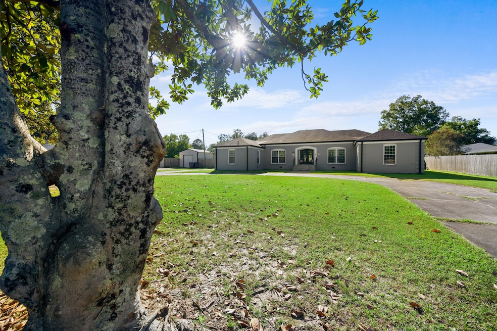 707 S Texas St, Deridder, LA 70634 - photo 1