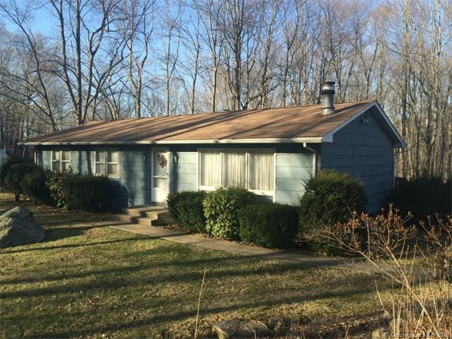 113 Flax Mill Rd, Branford, CT 06405 - photo 1