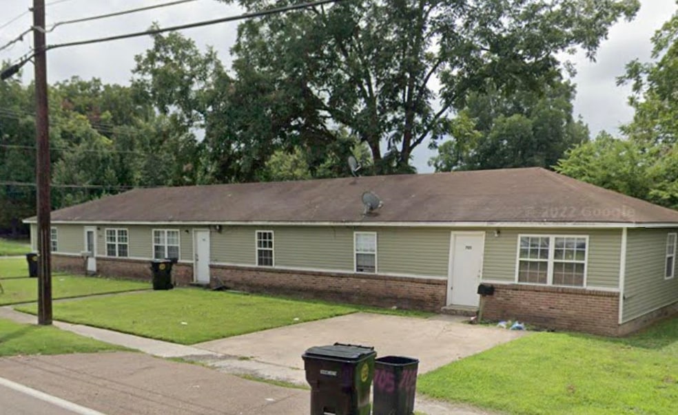 705 Forrest St, Dyersburg, TN 38024