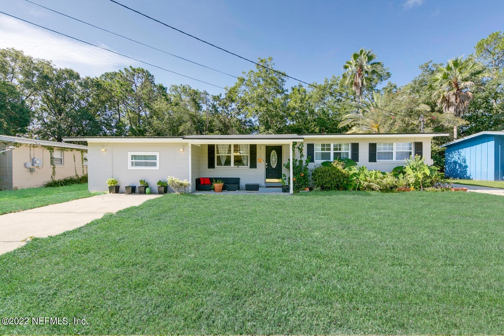 6724 Herst Ln, Jacksonville, FL 32210 - photo 1