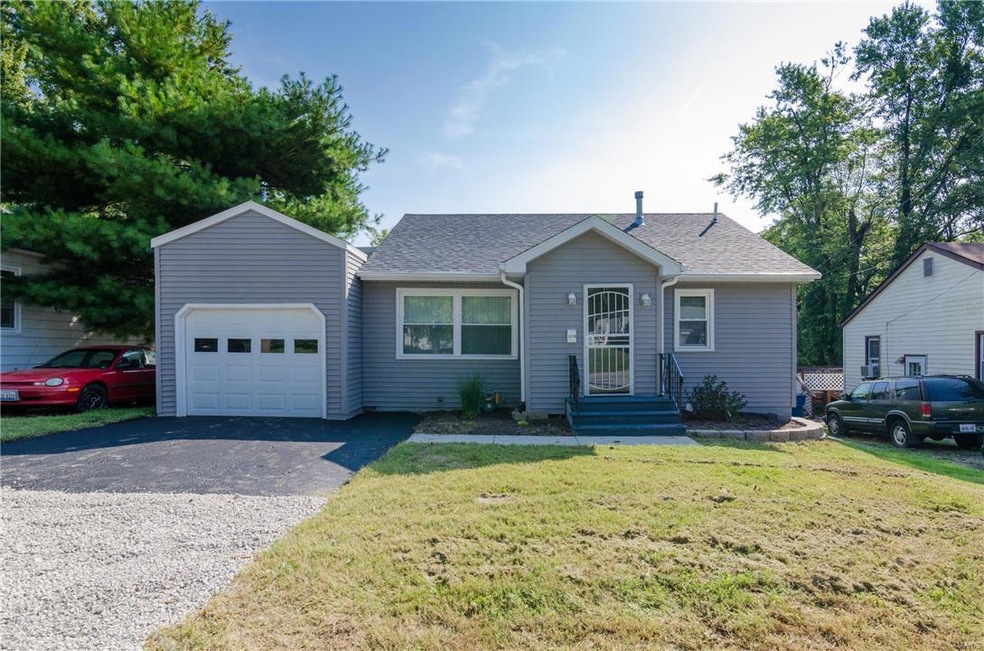 New Architectural Shingle Roof (2016) New Vinyl Si