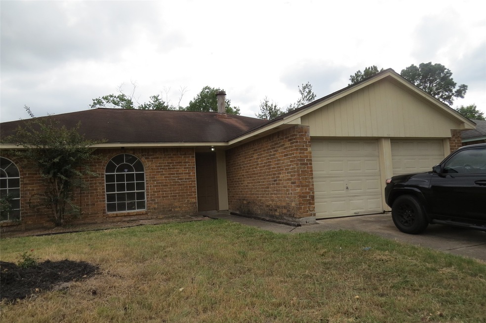 7310 Sonnet Glen Ln, Houston, TX 77095 - photo 1