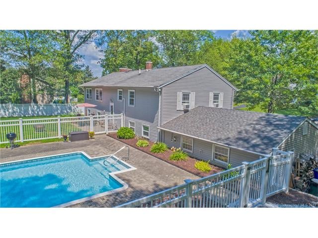 24 Old Quarry Rd, Gales Ferry, CT 06335 - photo 1