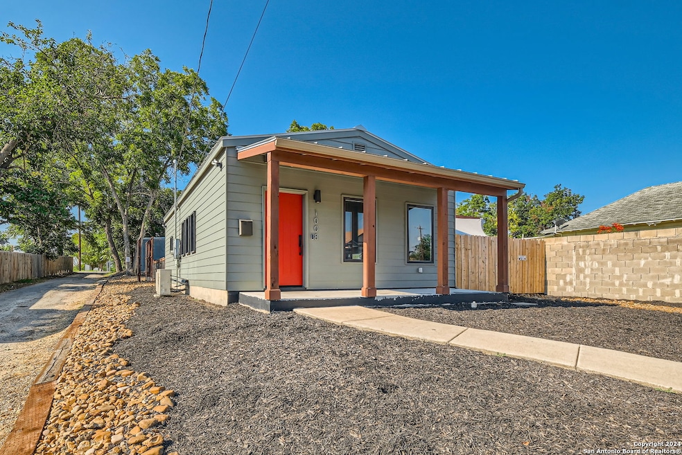 1008 Dawson St, San Antonio, TX 78202 - photo 1