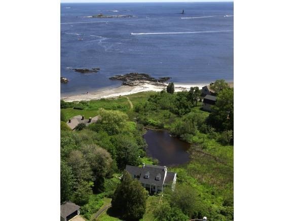 79 Wentworth Rd, New Castle, NH 03854 - photo 1