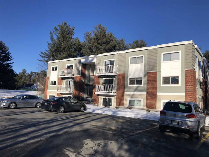 45C Constitution Dr, Londonderry, NH 03053 - photo 1