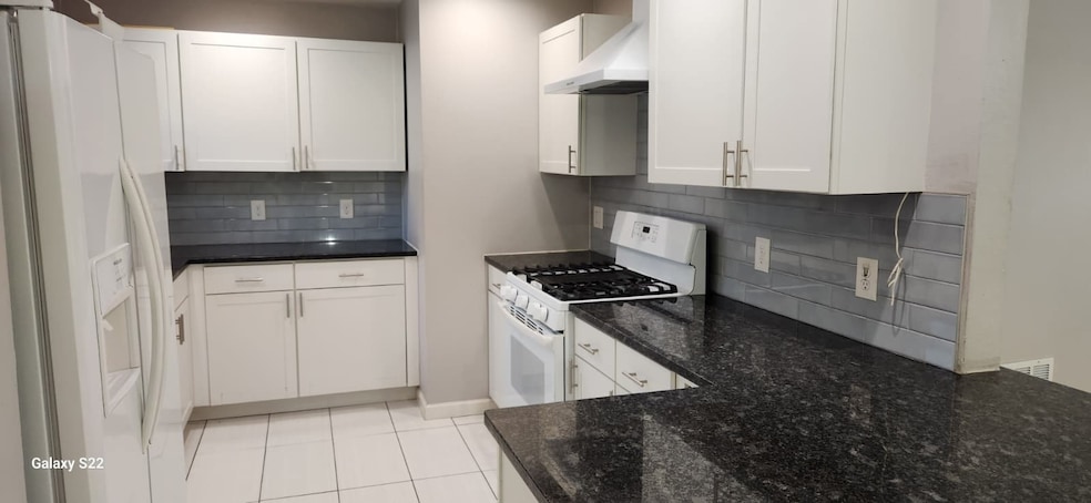 For Rent $1,800/month