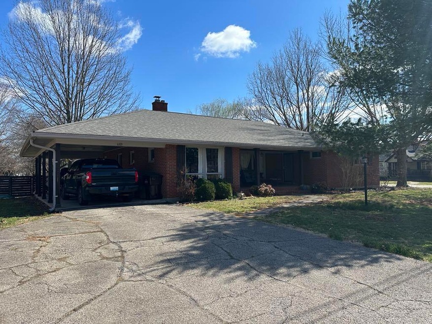 Sold $305,000