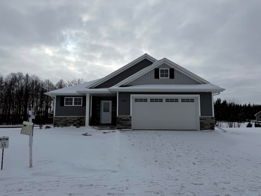 N9305 Gemstone Ct, Appleton, WI 54915 - photo 1