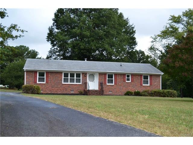 Great curb appeal, well positioned on lot.