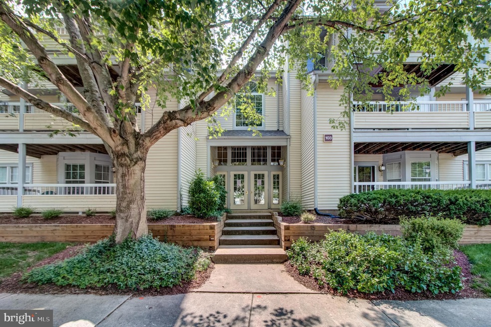 103 Claridge Ct unit 7, Princeton, NJ 08540 - photo 1