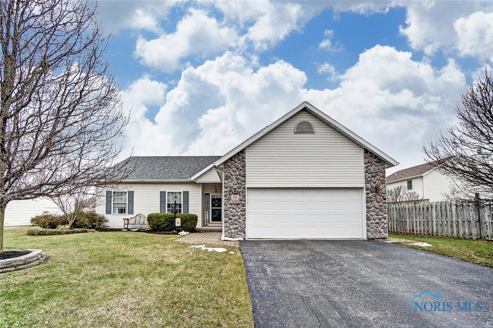 710 Tarra Oaks Dr, Findlay, OH 45840 - photo 1